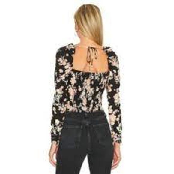 Free People Hillary long sleeve crop top black floral NWT - Picture 2 of 6